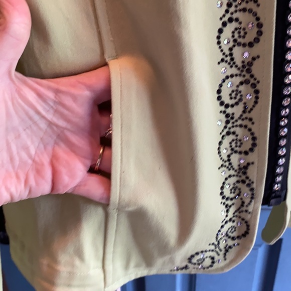 Christine Alexander jacket with Swarovski crystals Great For Christmas Parties - Picture 7 of 10